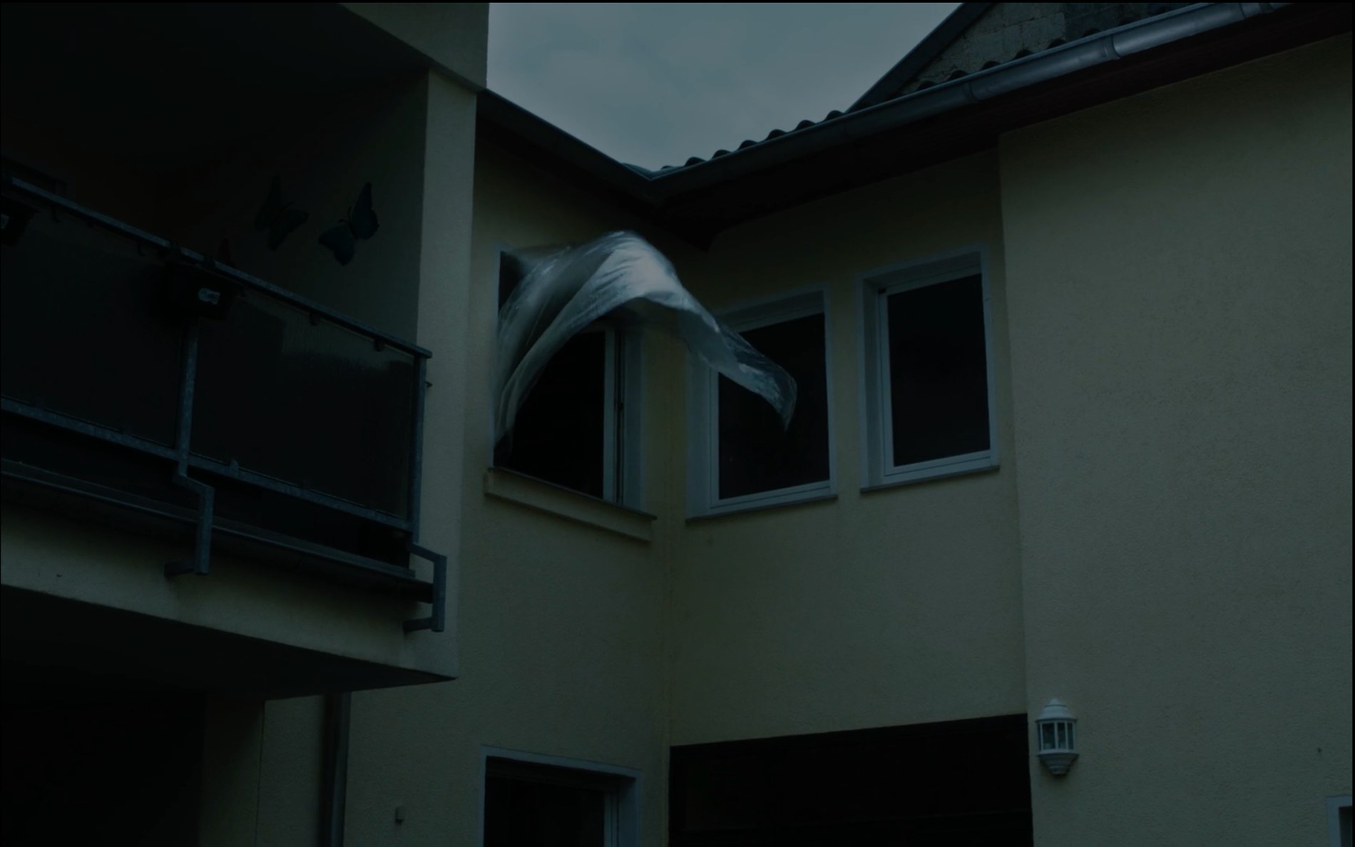 Still from Komm uns doch mal wieder besuchen